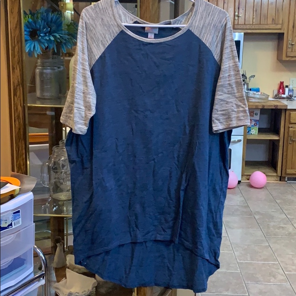 LuLaRoe classic t